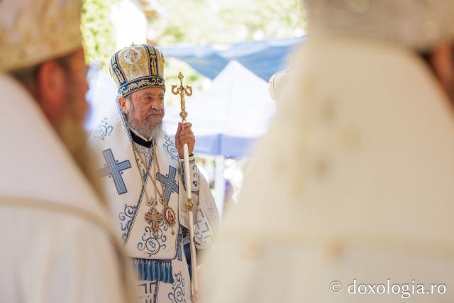 Sfânta Liturghie de la Proclamarea Canonizării Sfintei Cuvioase Filotimia de la Râmeț