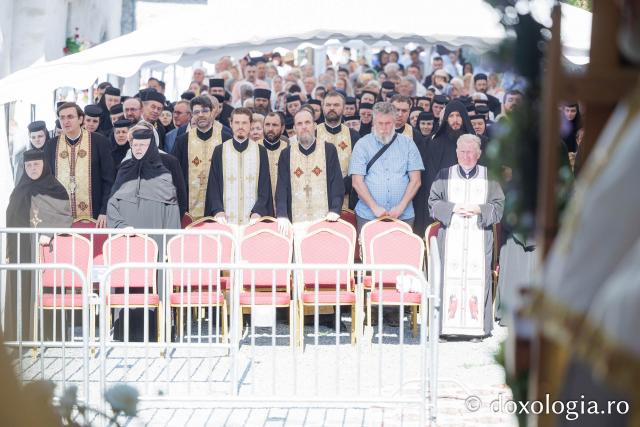 Sfânta Liturghie de la Proclamarea Canonizării Sfintei Cuvioase Filotimia de la Râmeț