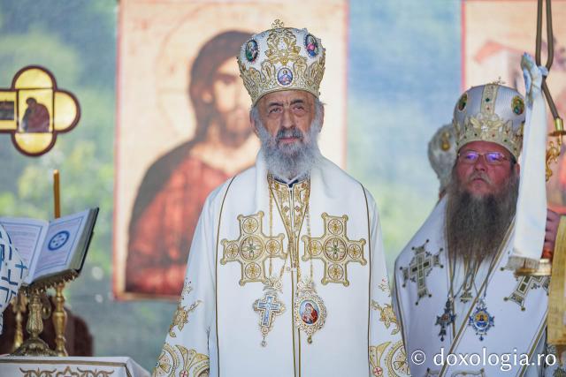 Sfânta Liturghie de la Proclamarea Canonizării Sfintei Cuvioase Filotimia de la Râmeț
