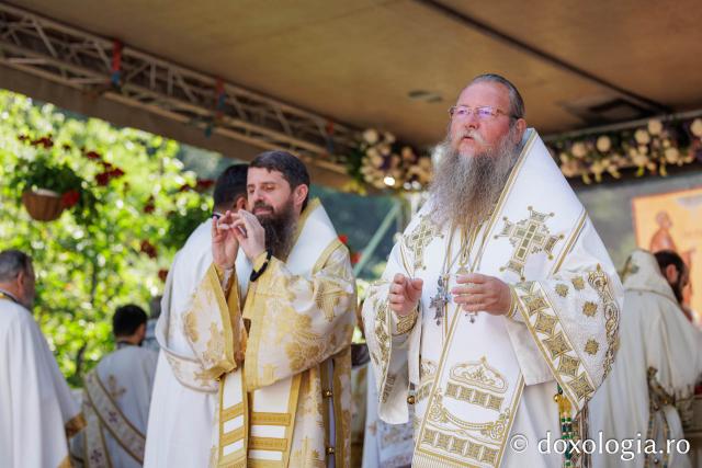 Sfânta Liturghie de la Proclamarea Canonizării Sfintei Cuvioase Filotimia de la Râmeț