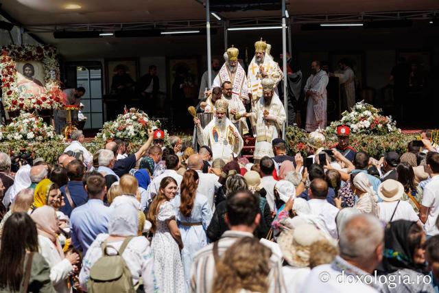 Liturghie arhierească la prăznuirea Sfântului Ioan cel Nou