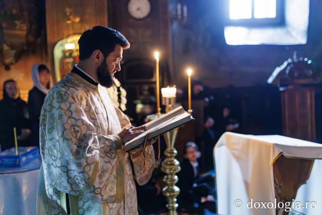 Liturghie arhierească la Mănăstirea Durău în ziua de prăznuirea Sfântului Ioan cel Nou
