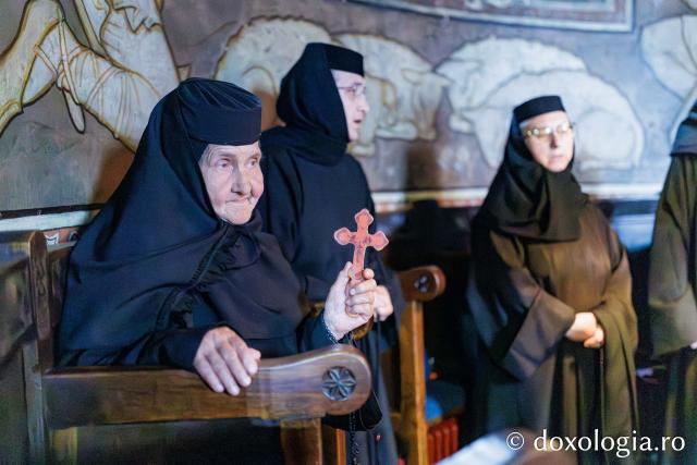 Liturghie arhierească la Mănăstirea Durău în ziua de prăznuirea Sfântului Ioan cel Nou