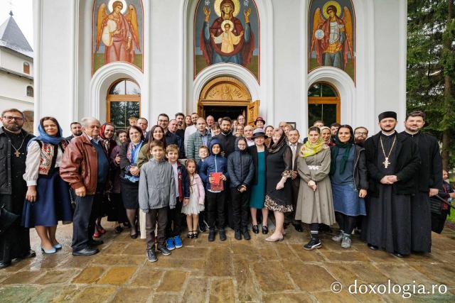 Liturghie arhierească la Mănăstirea Durău în ziua de prăznuirea Sfântului Ioan cel Nou