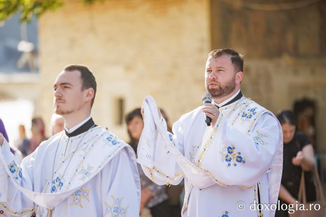 Liturghie arhierească săvârșită de PS Andrei al Covasnei și Harghitei la Suceava