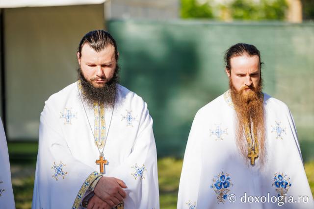 Liturghie arhierească săvârșită de PS Andrei al Covasnei și Harghitei la Suceava
