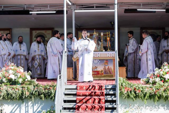 Liturghie arhierească săvârșită de PS Andrei al Covasnei și Harghitei la Suceava
