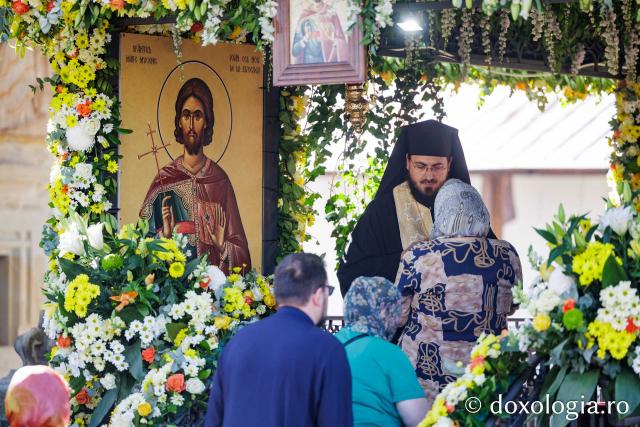 Liturghie arhierească săvârșită de PS Andrei al Covasnei și Harghitei la Suceava