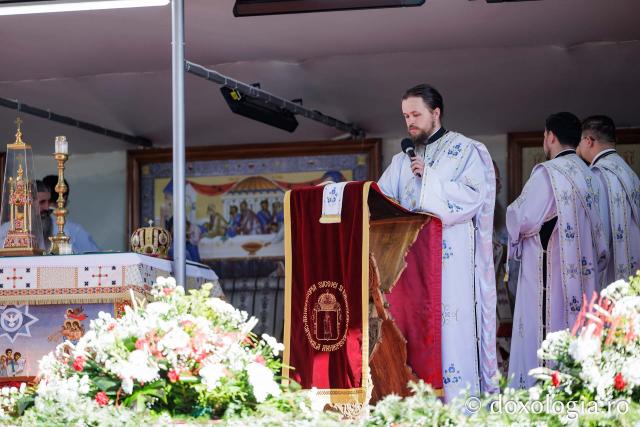 Liturghie arhierească săvârșită de PS Andrei al Covasnei și Harghitei la Suceava