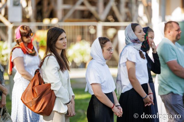 Liturghie arhierească săvârșită de PS Andrei al Covasnei și Harghitei la Suceava
