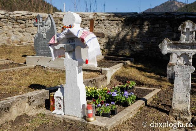 Mormântul Sfintei Olimpiada de la Fărcașa