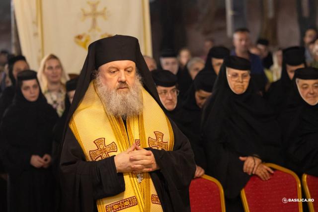Priveghere la Mănăstirea Pasărea în ajunul canonizării locale ale Sfintelor Cuvioase Elisabeta și Filofteia