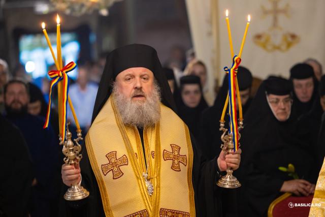 Priveghere la Mănăstirea Pasărea în ajunul canonizării locale ale Sfintelor Cuvioase Elisabeta și Filofteia