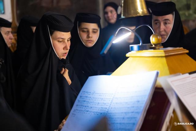 Priveghere la Mănăstirea Pasărea în ajunul canonizării locale ale Sfintelor Cuvioase Elisabeta și Filofteia