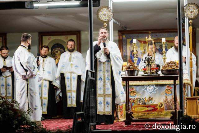 Priveghere în cinstea Sfinților Cuvioși Cleopa și Paisie la Catedrala Arhiepiscopală din Suceava