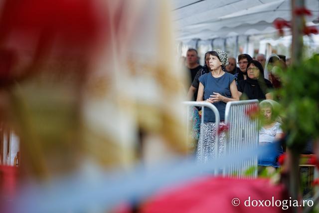Priveghere la Mănăstirea Râmeț în cinstea Sfintei Cuvioase Filotimia