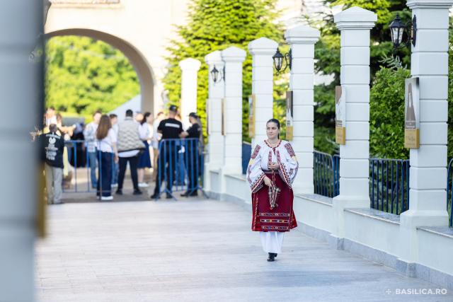 Proclamarea locală a canonizării Sfintelor Filofteia și Elisabeta de la Pasărea