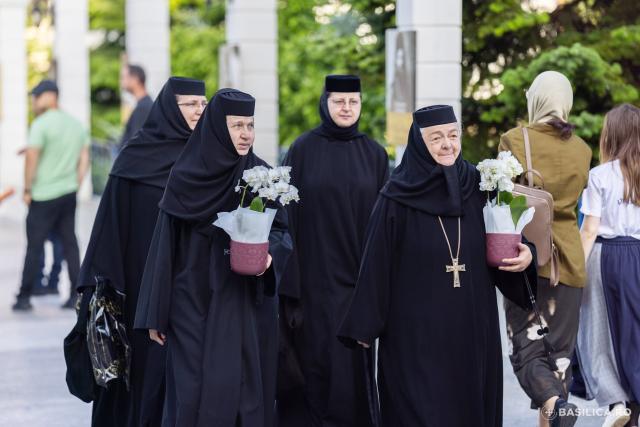 Proclamarea locală a canonizării Sfintelor Filofteia și Elisabeta de la Pasărea