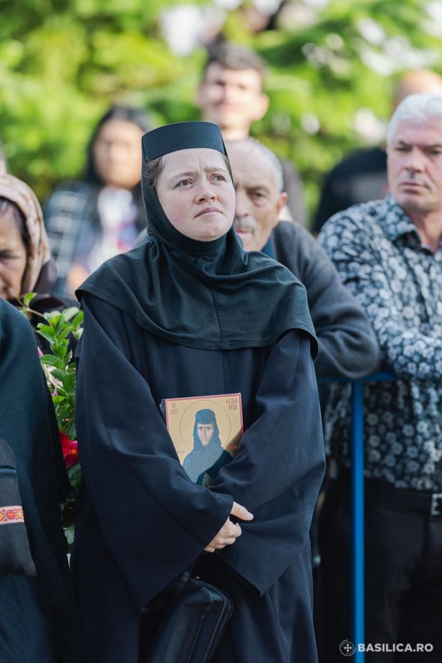 Proclamarea locală a canonizării Sfintelor Filofteia și Elisabeta de la Pasărea