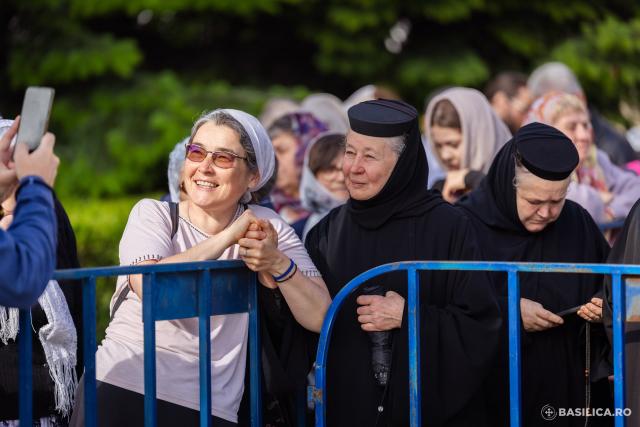 Proclamarea locală a canonizării Sfintelor Filofteia și Elisabeta de la Pasărea