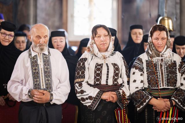 Proclamarea locală a canonizării Sfintelor Filofteia și Elisabeta de la Pasărea