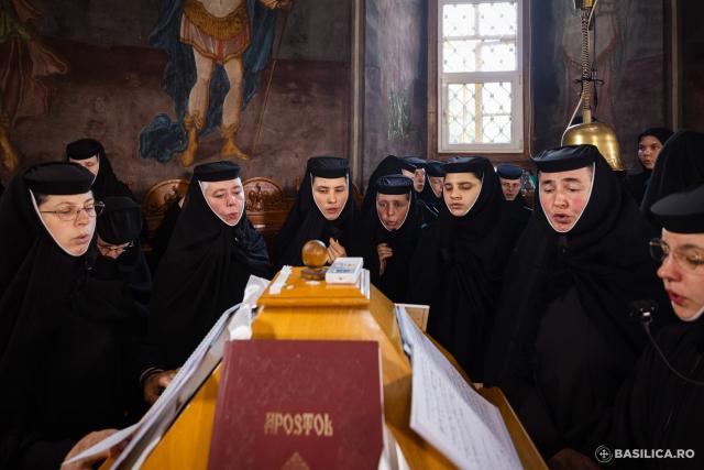 Proclamarea locală a canonizării Sfintelor Filofteia și Elisabeta de la Pasărea