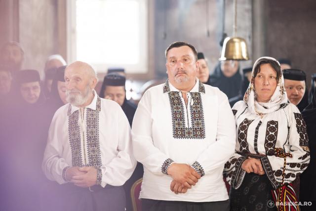 Proclamarea locală a canonizării Sfintelor Filofteia și Elisabeta de la Pasărea