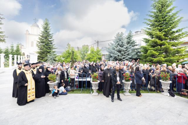 Proclamarea locală a canonizării Sfintelor Filofteia și Elisabeta de la Pasărea