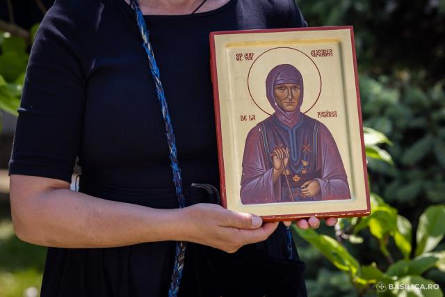 Proclamarea locală a canonizării Sfintelor Filofteia și Elisabeta de la Pasărea