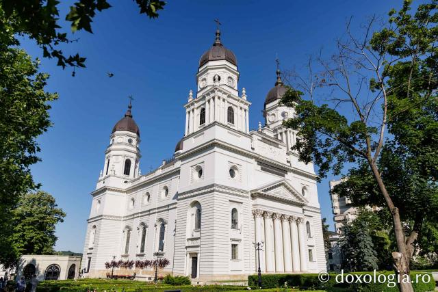 Revederea de 10 ani a promoției 2016 a Facultății de Teologie Ortodoxă din Iași