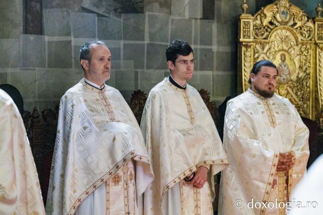 Revederea de 10 ani a promoției 2016 a Facultății de Teologie Ortodoxă din Iași