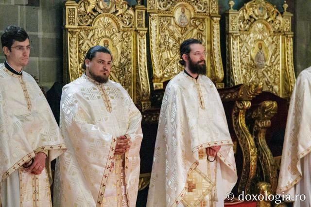 Revederea de 10 ani a promoției 2016 a Facultății de Teologie Ortodoxă din Iași