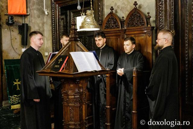 Revederea de 10 ani a promoției 2016 a Facultății de Teologie Ortodoxă din Iași