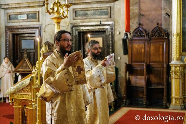Revederea de 10 ani a promoției 2016 a Facultății de Teologie Ortodoxă din Iași