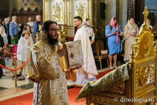 Revederea de 10 ani a promoției 2016 a Facultății de Teologie Ortodoxă din Iași