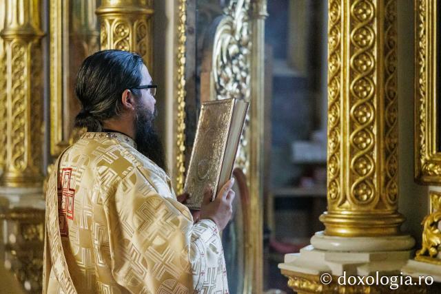 Revederea de 10 ani a promoției 2016 a Facultății de Teologie Ortodoxă din Iași