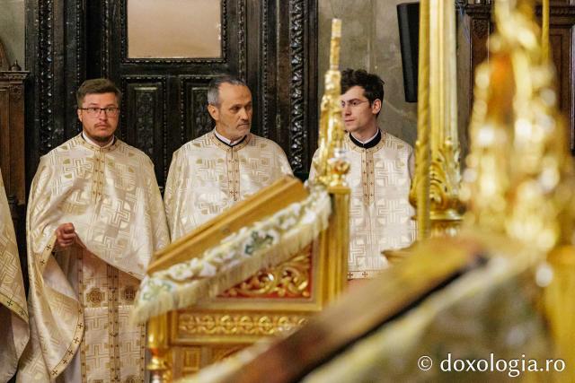 Revederea de 10 ani a promoției 2016 a Facultății de Teologie Ortodoxă din Iași
