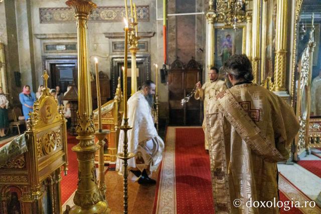 Revederea de 10 ani a promoției 2016 a Facultății de Teologie Ortodoxă din Iași