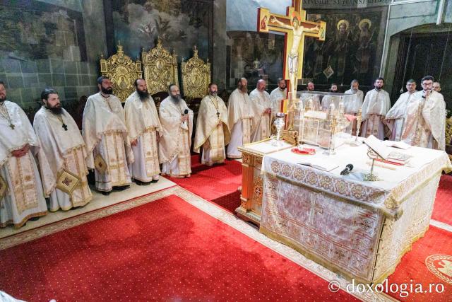 Revederea de 10 ani a promoției 2016 a Facultății de Teologie Ortodoxă din Iași
