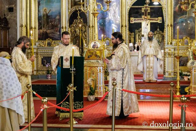 Revederea de 10 ani a promoției 2016 a Facultății de Teologie Ortodoxă din Iași