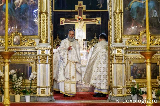 Revederea de 10 ani a promoției 2016 a Facultății de Teologie Ortodoxă din Iași