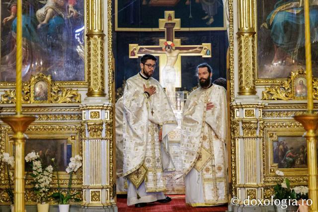 Revederea de 10 ani a promoției 2016 a Facultății de Teologie Ortodoxă din Iași