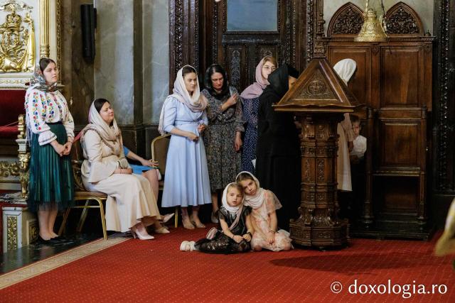 Revederea de 10 ani a promoției 2016 a Facultății de Teologie Ortodoxă din Iași