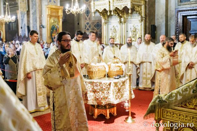 Revederea de 10 ani a promoției 2016 a Facultății de Teologie Ortodoxă din Iași