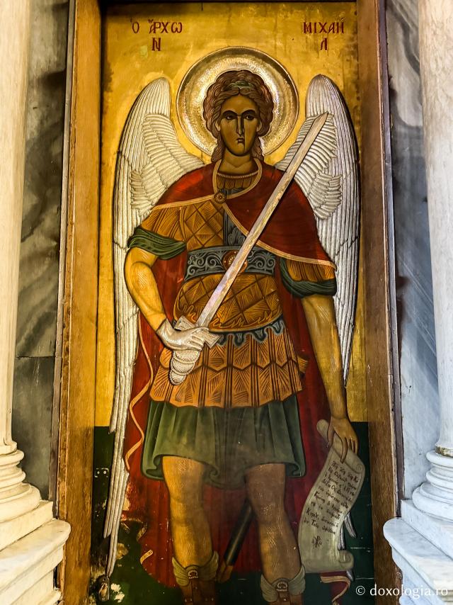 Mănăstirea „Sfântul Arhanghel Mihail” (Taxiarchis) din Insula Lesvos, Grecia