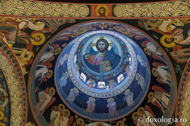 Veșmântul pictural al bisericii Mănăstirii Afteia