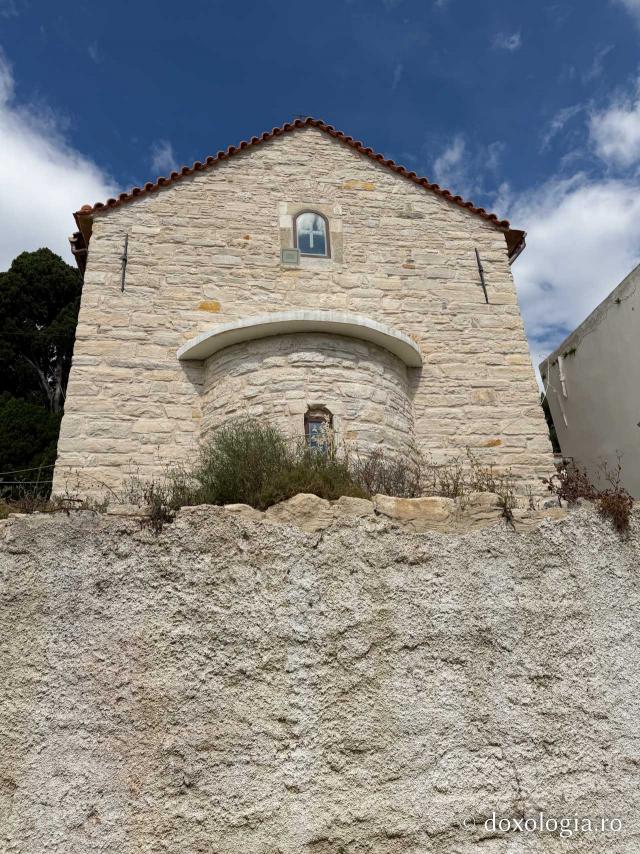 Mănăstirea „Sfânta Matrona” din Chios