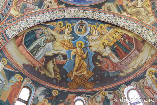 Veșmântul pictural al bisericii Mănăstirii Afteia