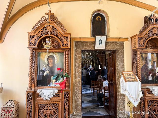 Mănăstirea „Sfânta Matrona” din Chios
