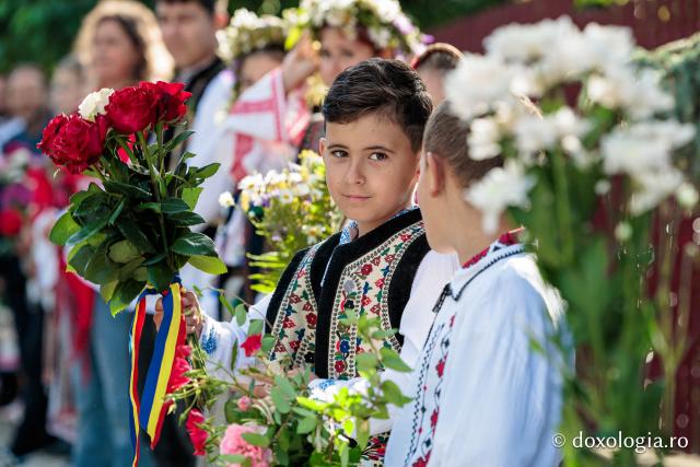 Rugăciune și bucurie – credincioși uniți sub ocrotirea Sfintei Olimpiada de la Fărcașa